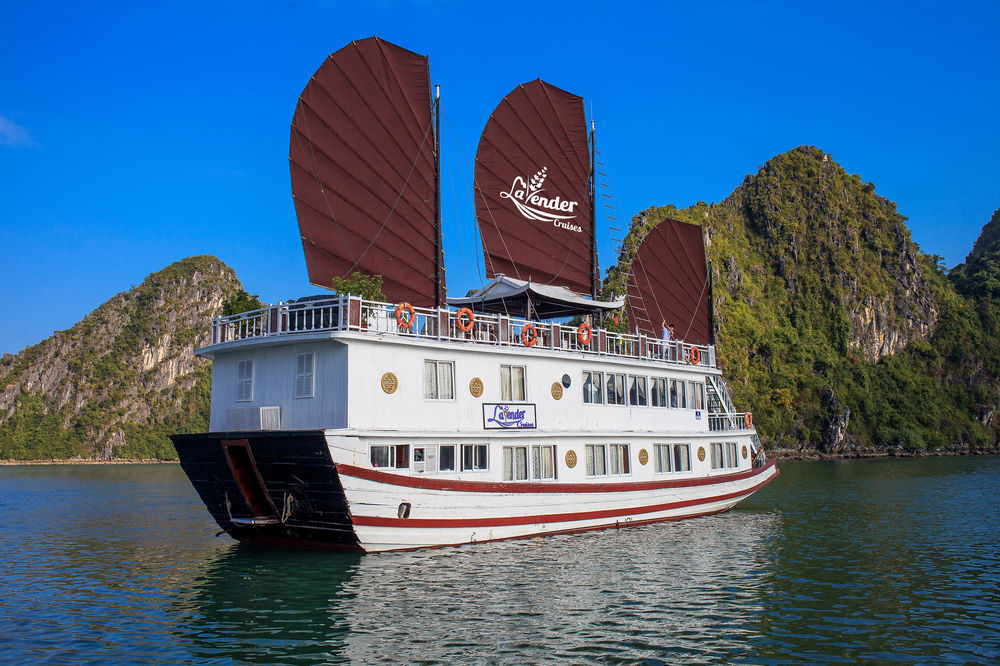 Отель Halong Lavender Cruises Халонг Экстерьер фото